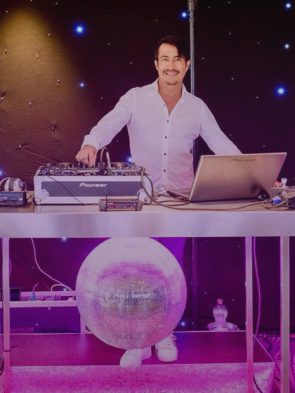 Bruiloft DJ 't Gooi 10 all-star-entertainment-dh-huren-met-overlay