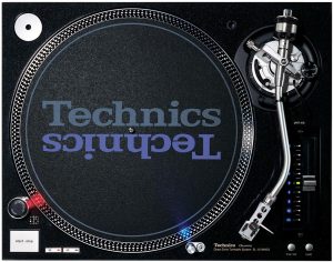 De Technics M5G huren omdat het de beste draaitafel ter wereld is